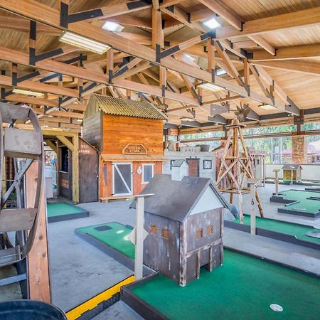 11 Pine Bough Villa Sunriver Bagian luar foto
