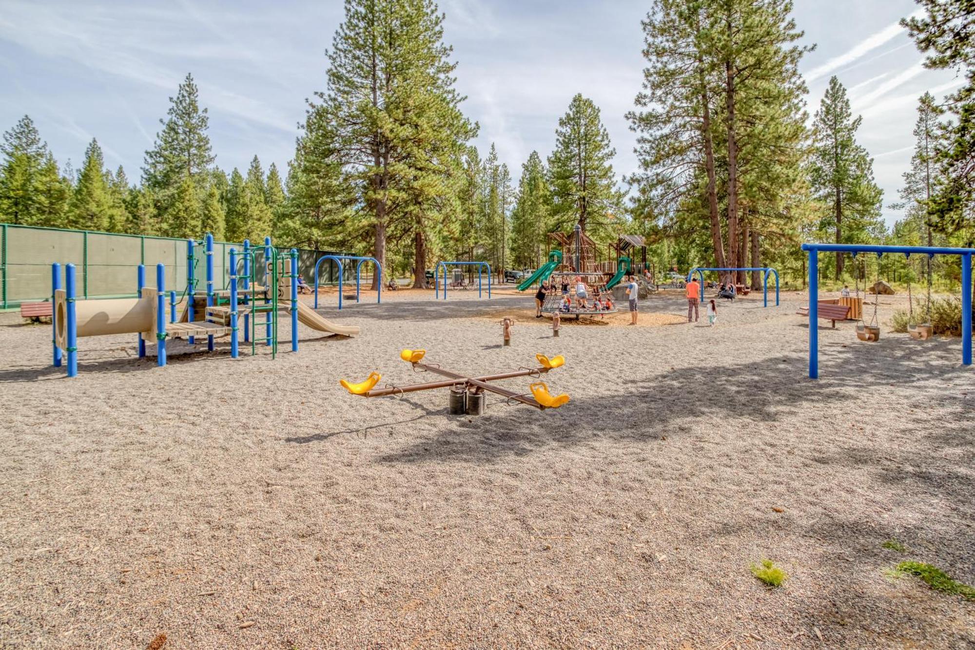 11 Pine Bough Villa Sunriver Bagian luar foto